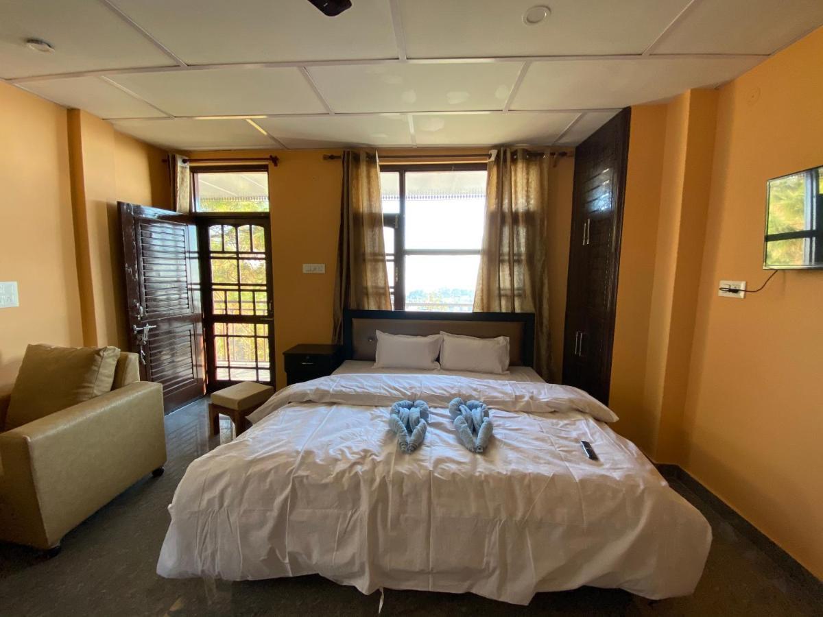 Redeem Cafe & Homestay McLeod Ganj Extérieur photo